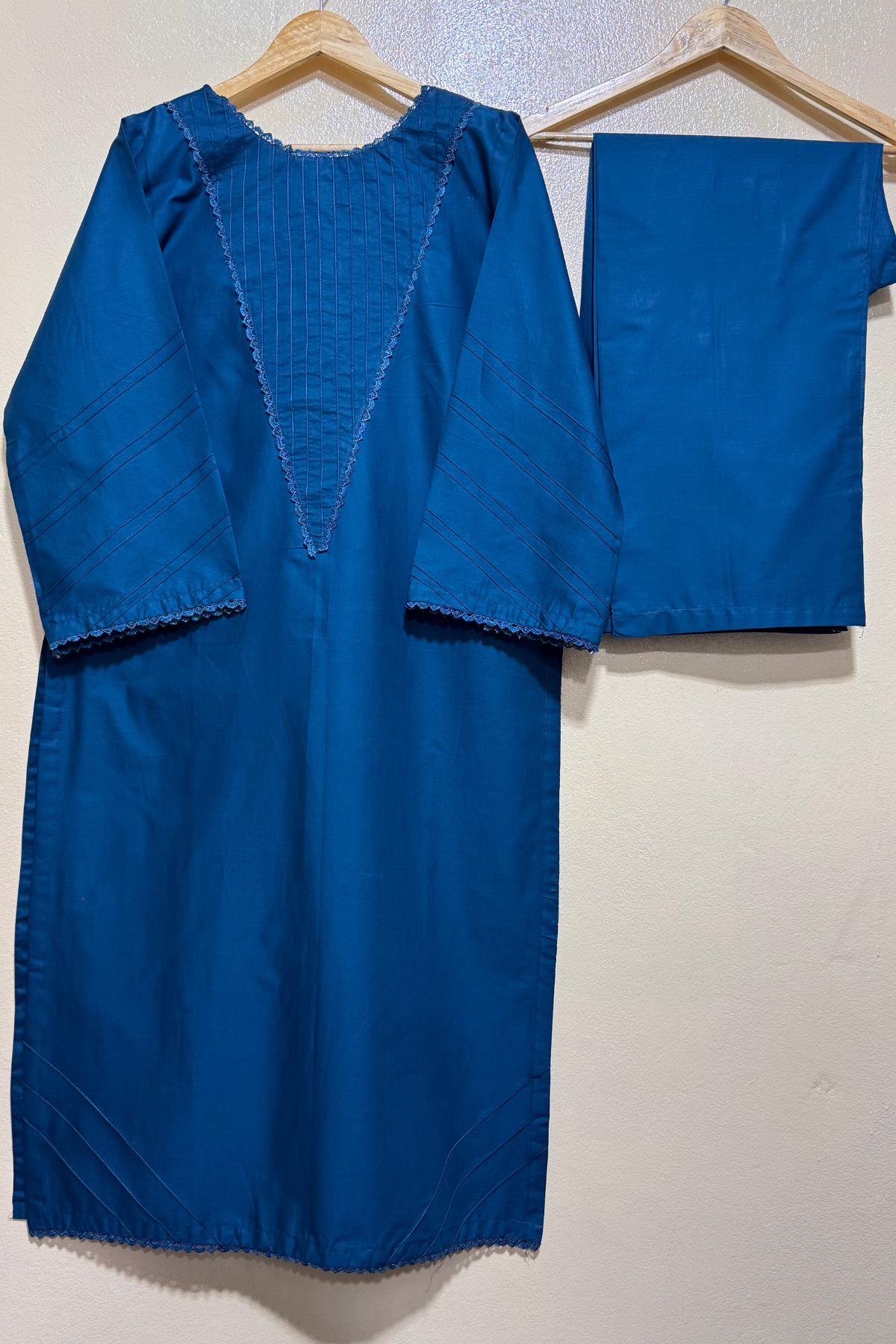 Zarqaa 2Pc Lawn Dress