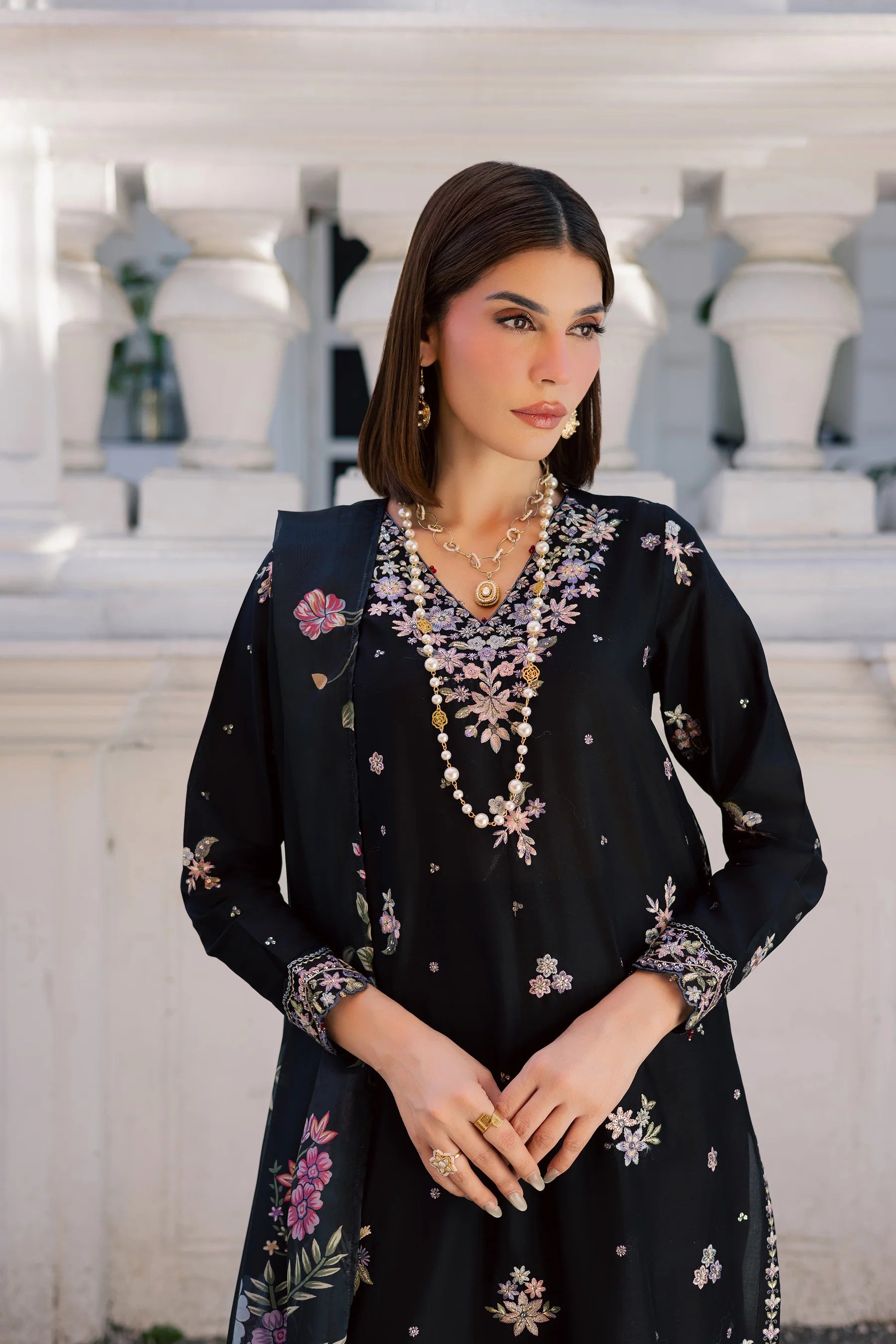 Black Heer 3Pc Festive Embroidered Dress
