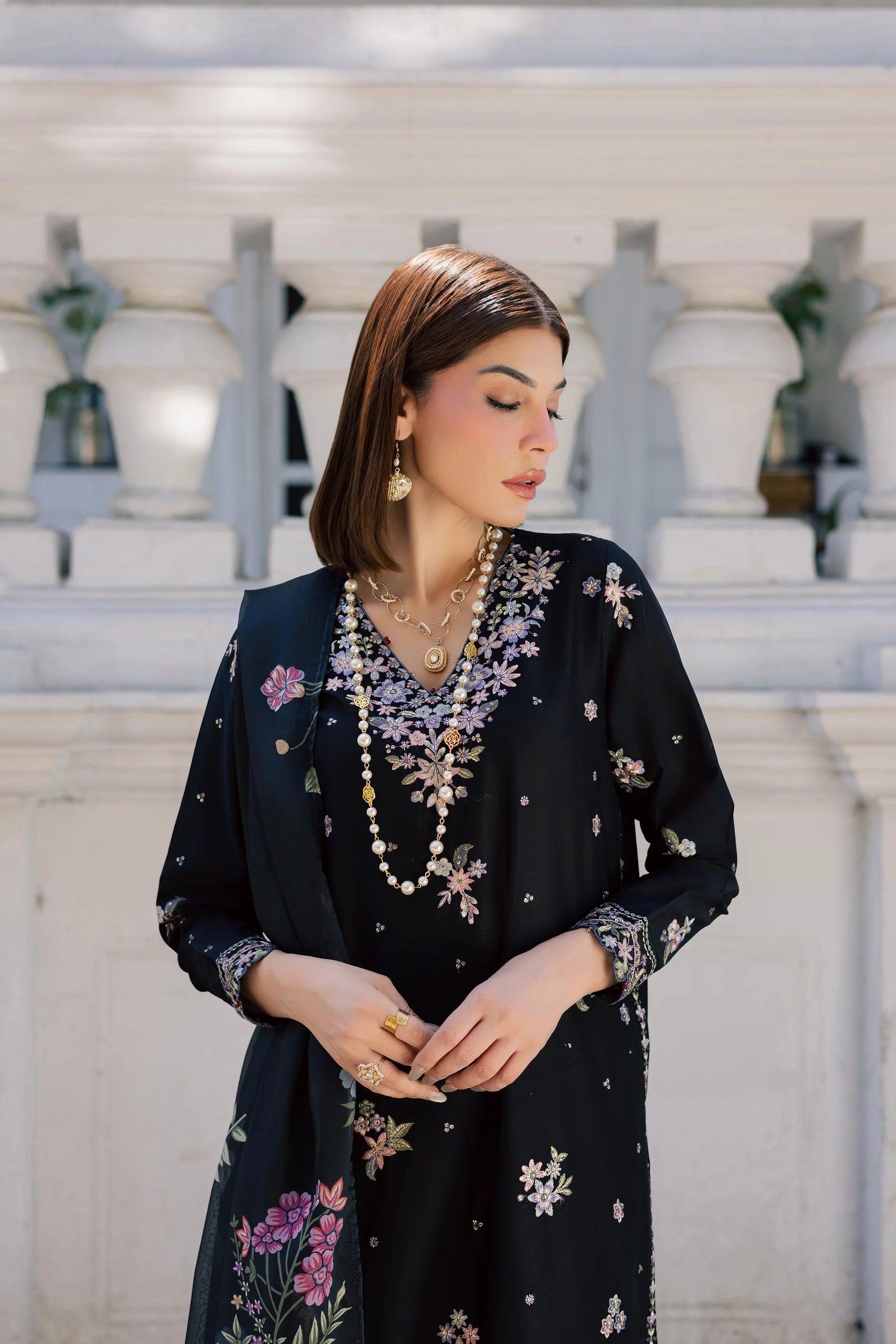 Black Heer 3Pc Festive Embroidered Dress