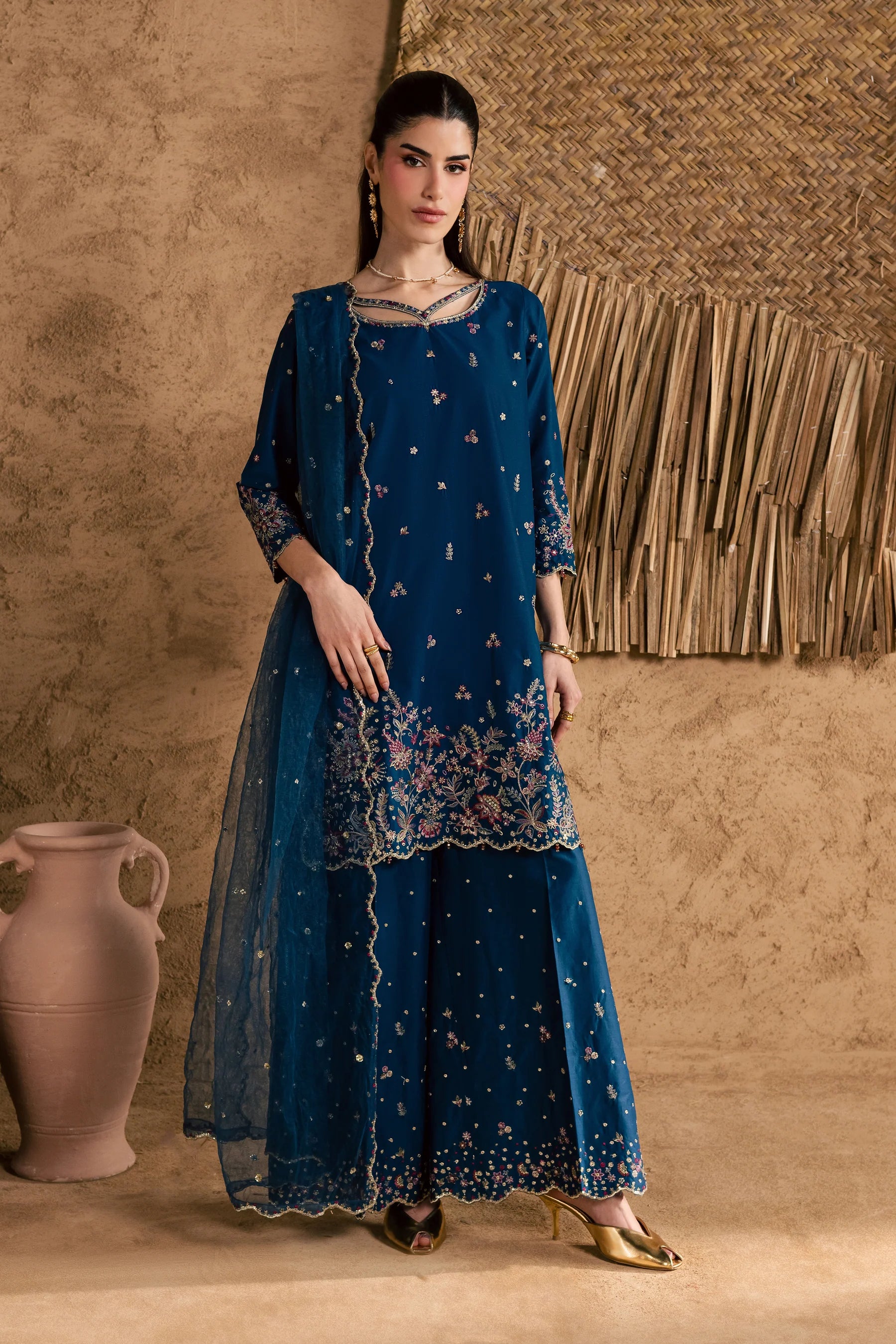 Ruhi 3Pc Festive Embroidered Pret