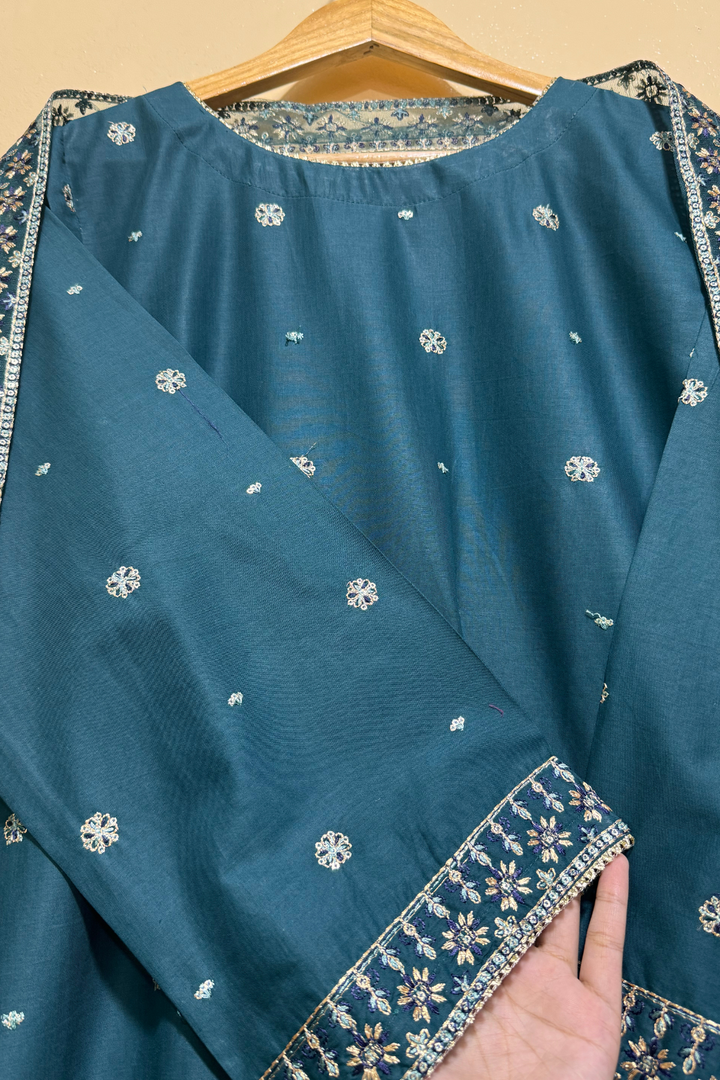 Best Selling - Eloura 3Pc Embroidered Lawn Dress