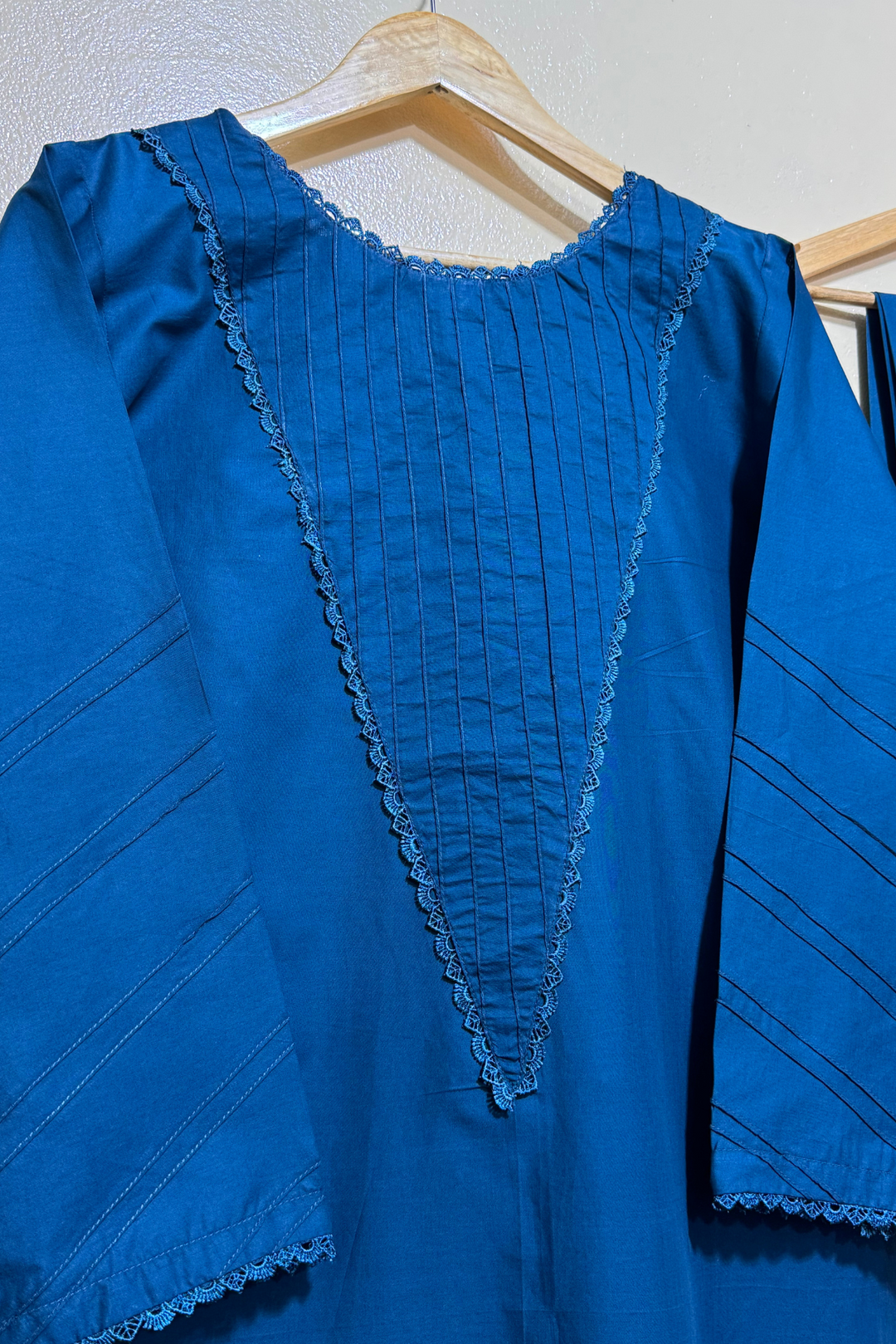 Best Selling - Zarqaa 2Pc Lawn Dress