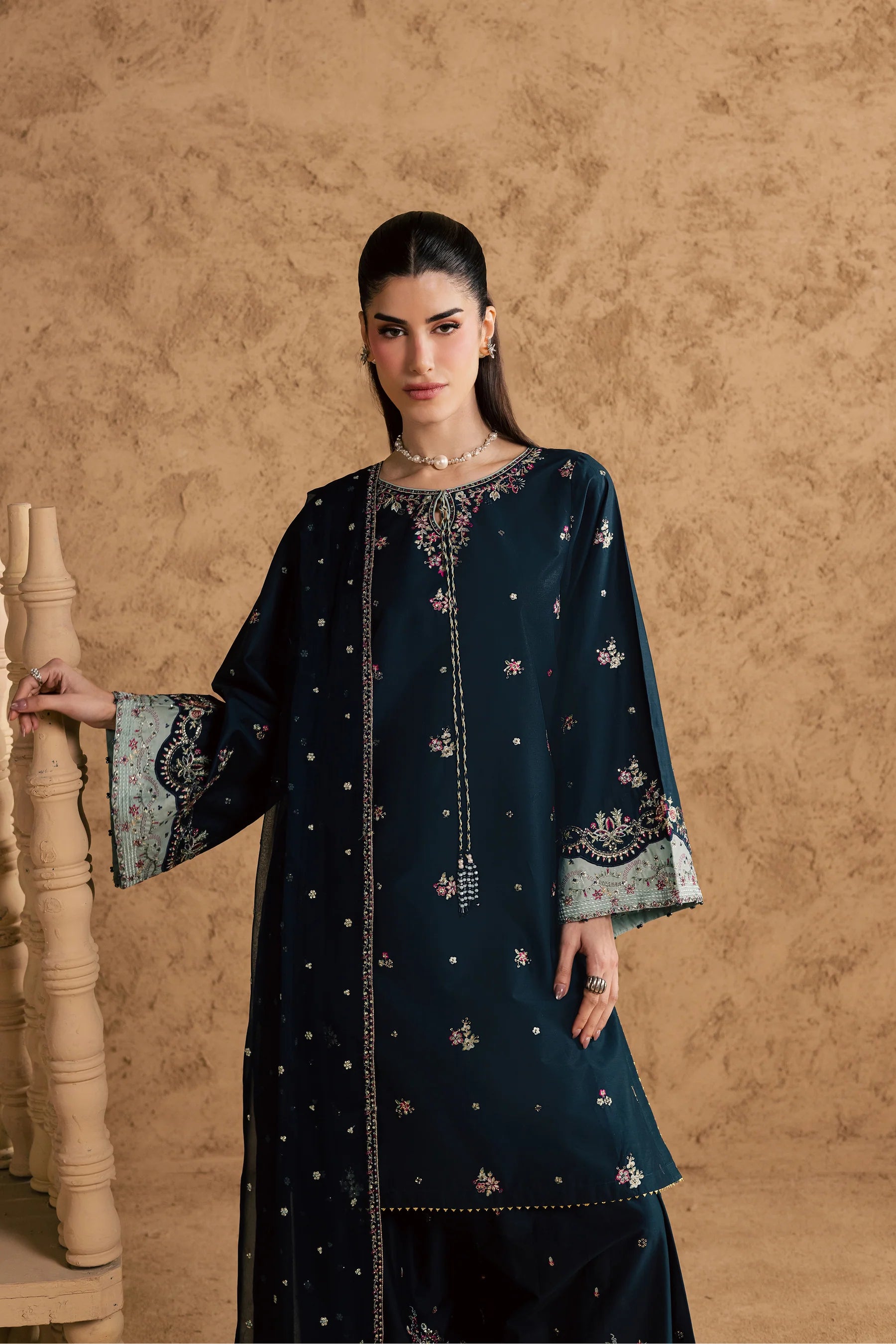 Ice Berry 3Pc Festive Embroidered Pret