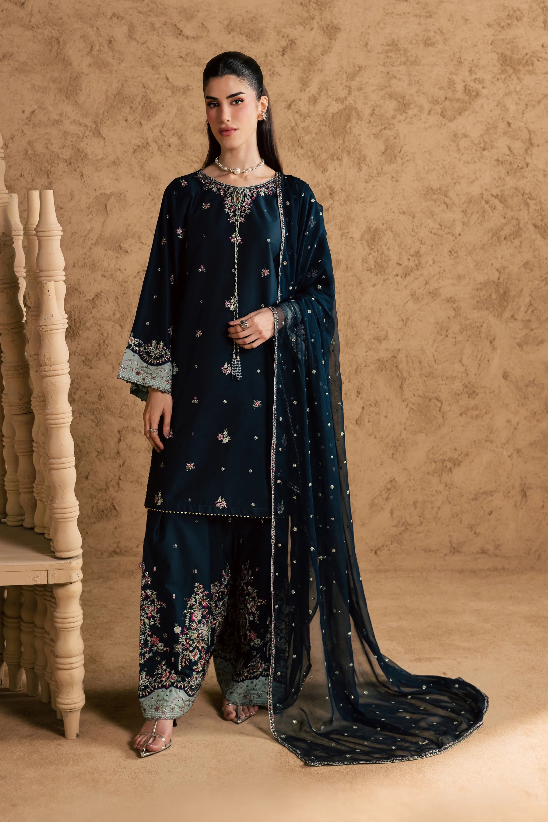 Ice Berry 3Pc Festive Embroidered Pret