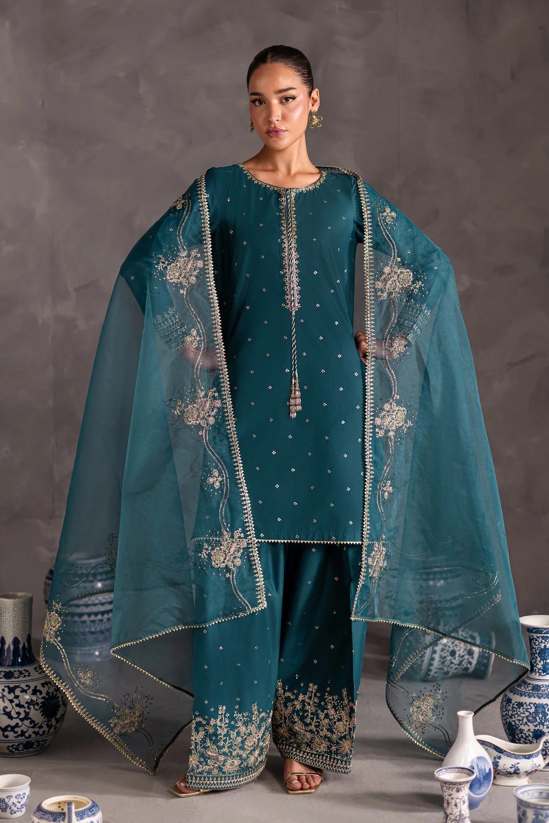 Best Selling - Maand 3pc Festive Luxe Pret